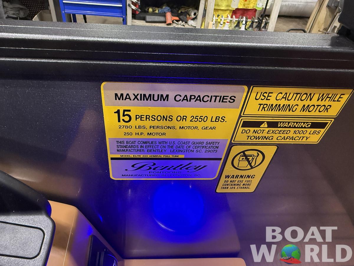 2026 Bentley Elite 223 Admiral Quad Lounge Tritoon $63995