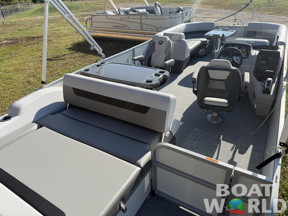 2026 Princecraft Vectra 23 RL SS Swingback Pontoon & Mercury 4-Stroke EFI