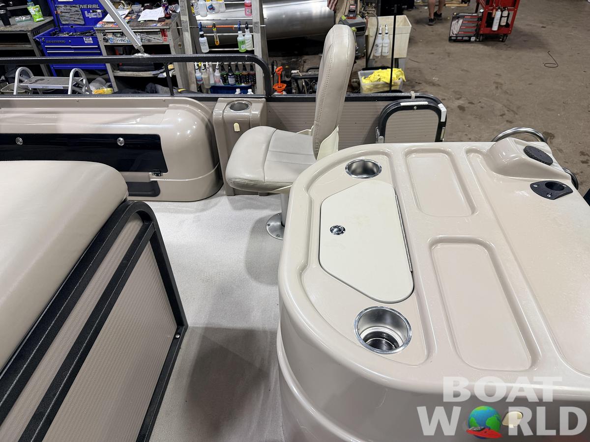 Used 2007 Premier 251 Cast-a-Way Fish & Cruise Pontoon & 115HP Mercury 4Stroke - $19,995