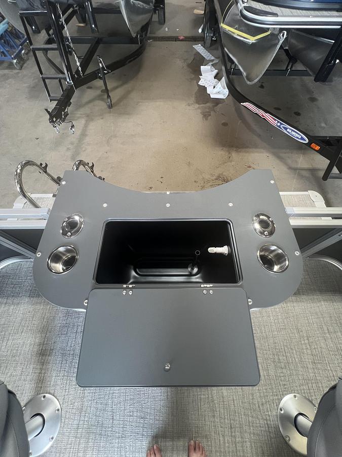 Used 2026 Tahoe Pontoons Sport 2385 Rear Fish & Honda 4-Stroke EFI