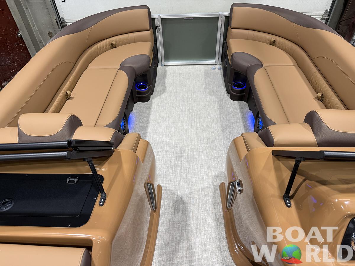 2026 Tahoe Pontoons LTZ 2385 Elite Windshield Tritoon 