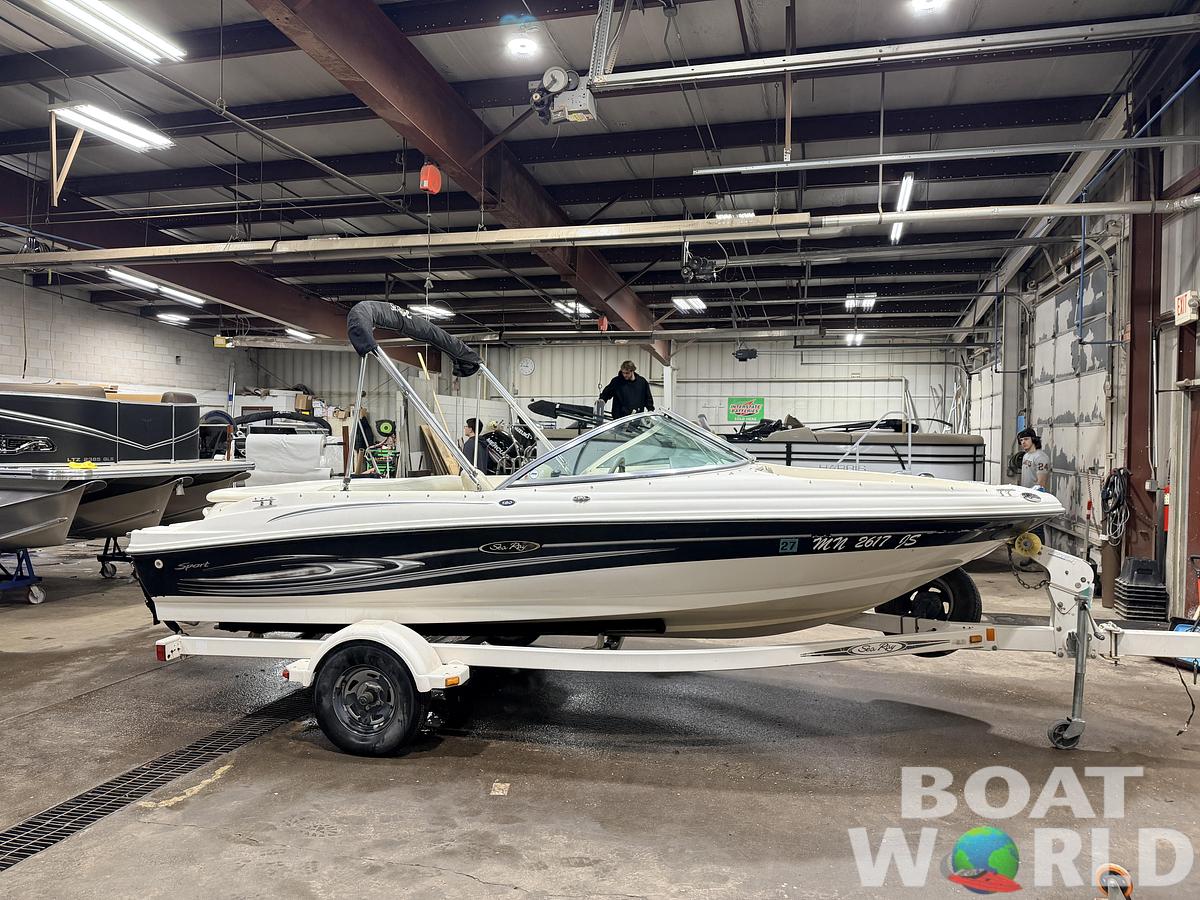 Used 2004 Sea Ray Sport 180 Runabout & 135HP 3.0L Mercruiser - $7,995