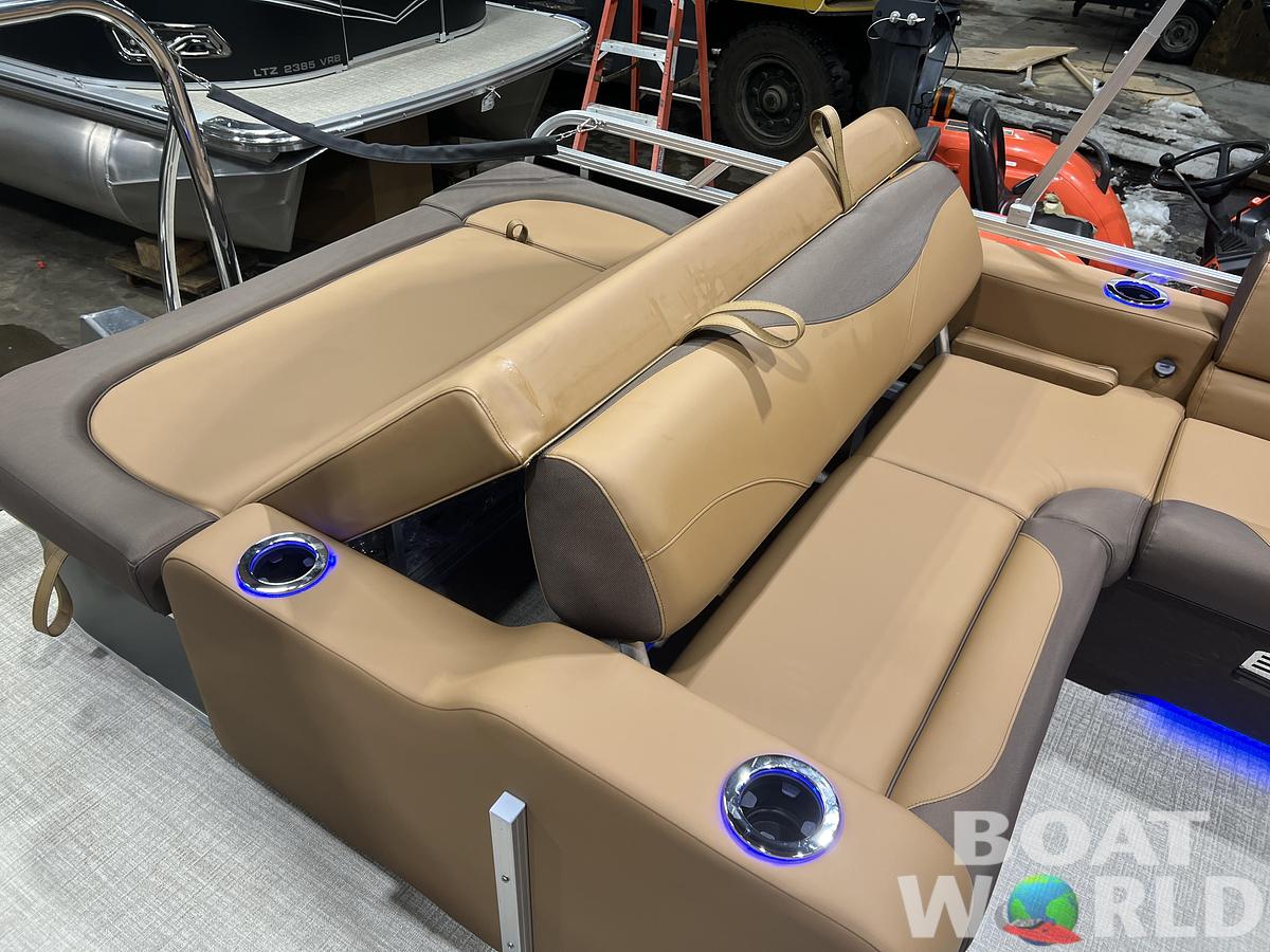 2026 Tahoe Pontoons LTZ 2385 Swingback (VRB) Windshield Tritoon