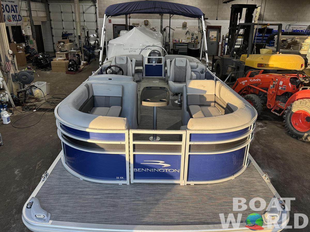 Used 2021 Bennington 22 SX Pontoon