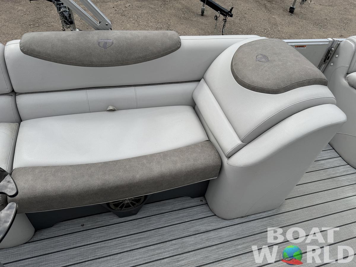 Used 2019 Tahoe Cascade 2385 RJ Pontoon