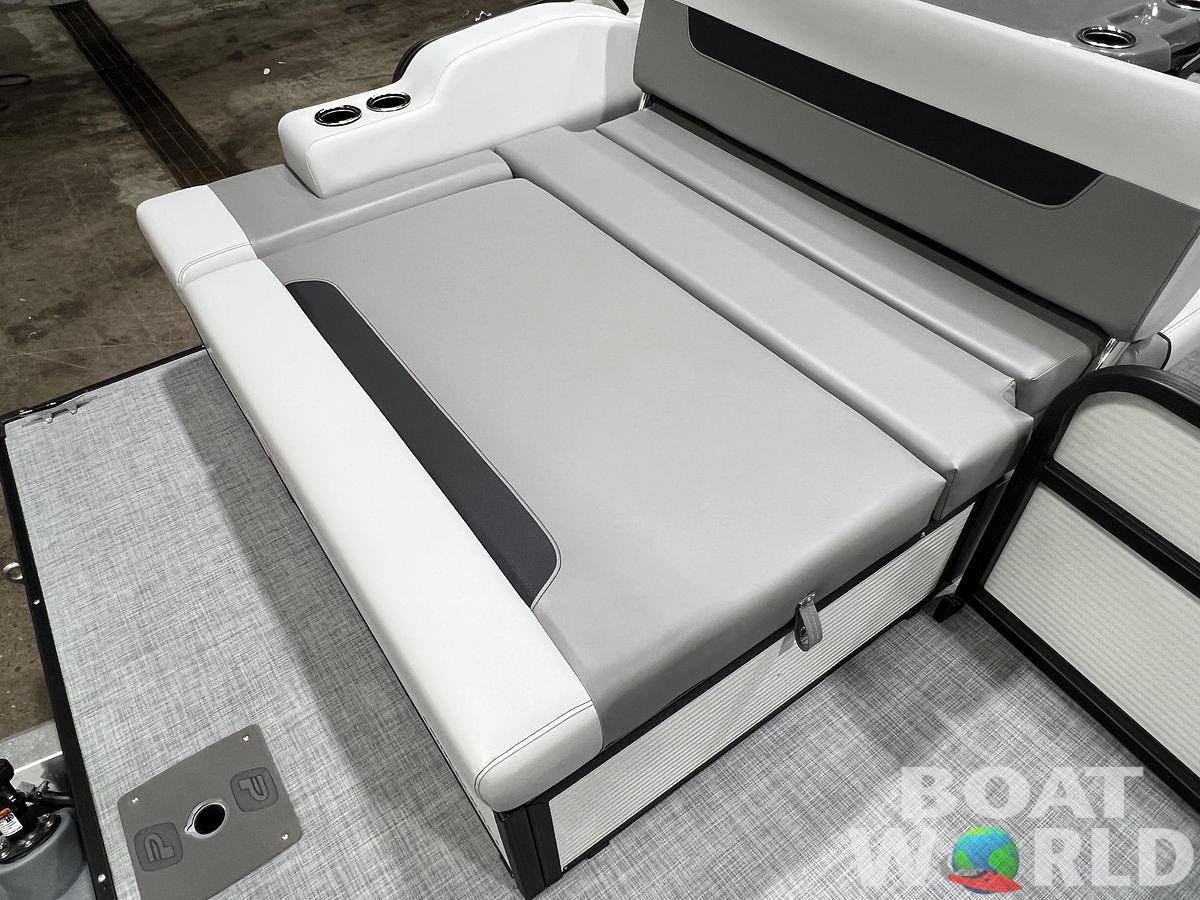 2026 Princecraft Vectra 23 RL SS Swingback Pontoon