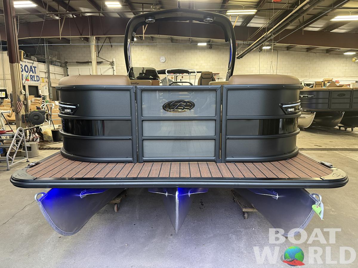 2026 Bentley Pontoons Elite 253 Admiral Quad Lounge Tritoon & 4-Stroke EFI