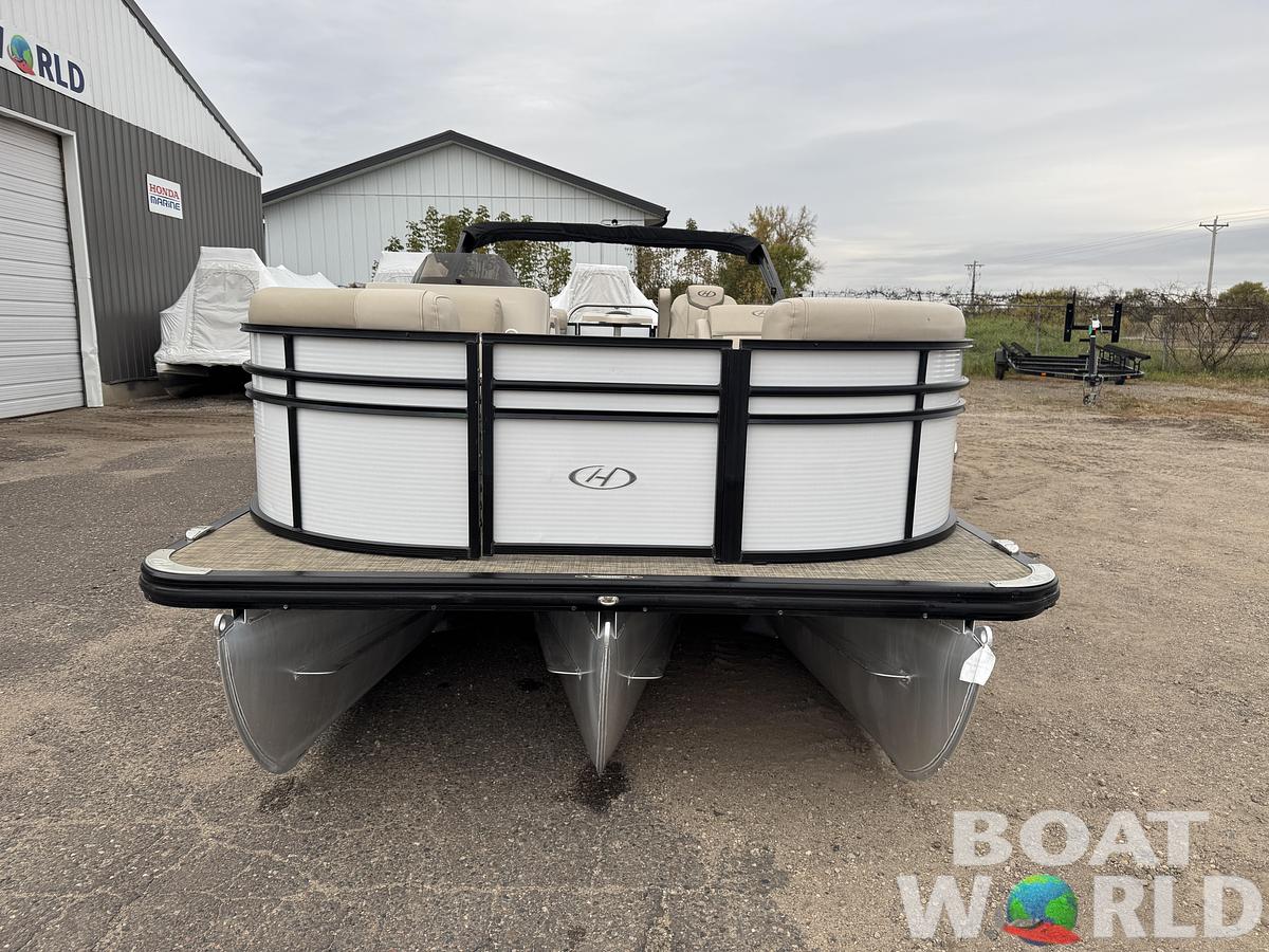 Used 2018 Harris Cruiser 220 Tritoon Pontoon