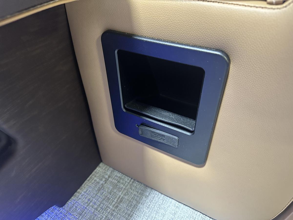 2025 Tahoe Pontoons LTZ 2385 Swingback (VRB) Windshield Tritoon & Honda 4-Stroke EFI