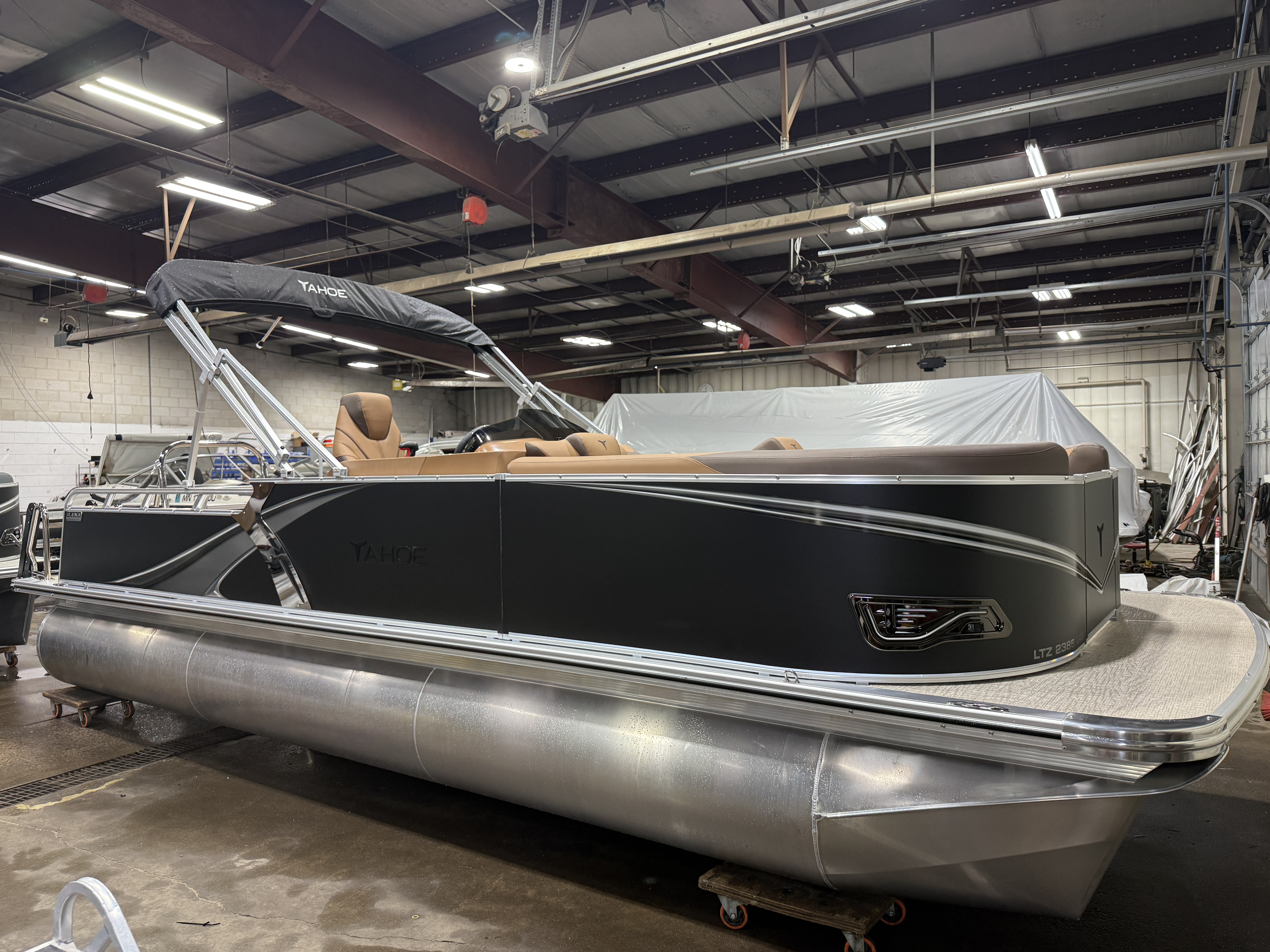 2027 Tahoe LTZ 2385 VRB SE Swingback Pontoon $42995