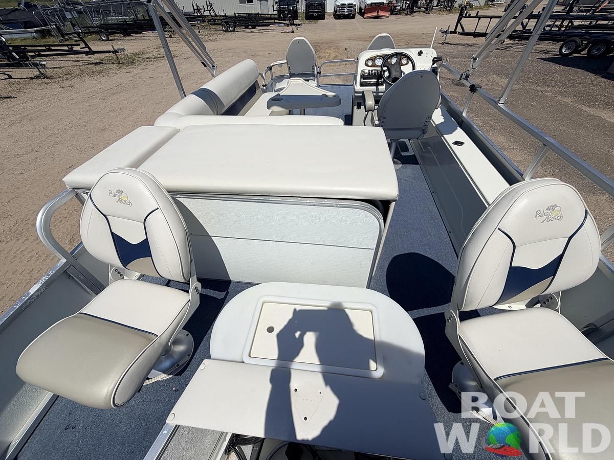 Used 2004 Palm Beach 200 CastMaster & 50HP Mercury 4Stroke -$12,995