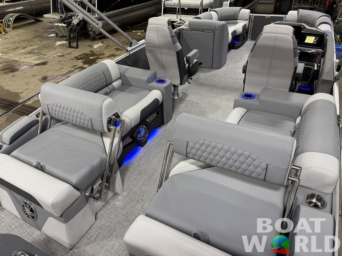 2025 Tahoe Pontoons Cascade 2385 Quad Lounge Shift SS Tritoon & Honda 4-Stroke EFI