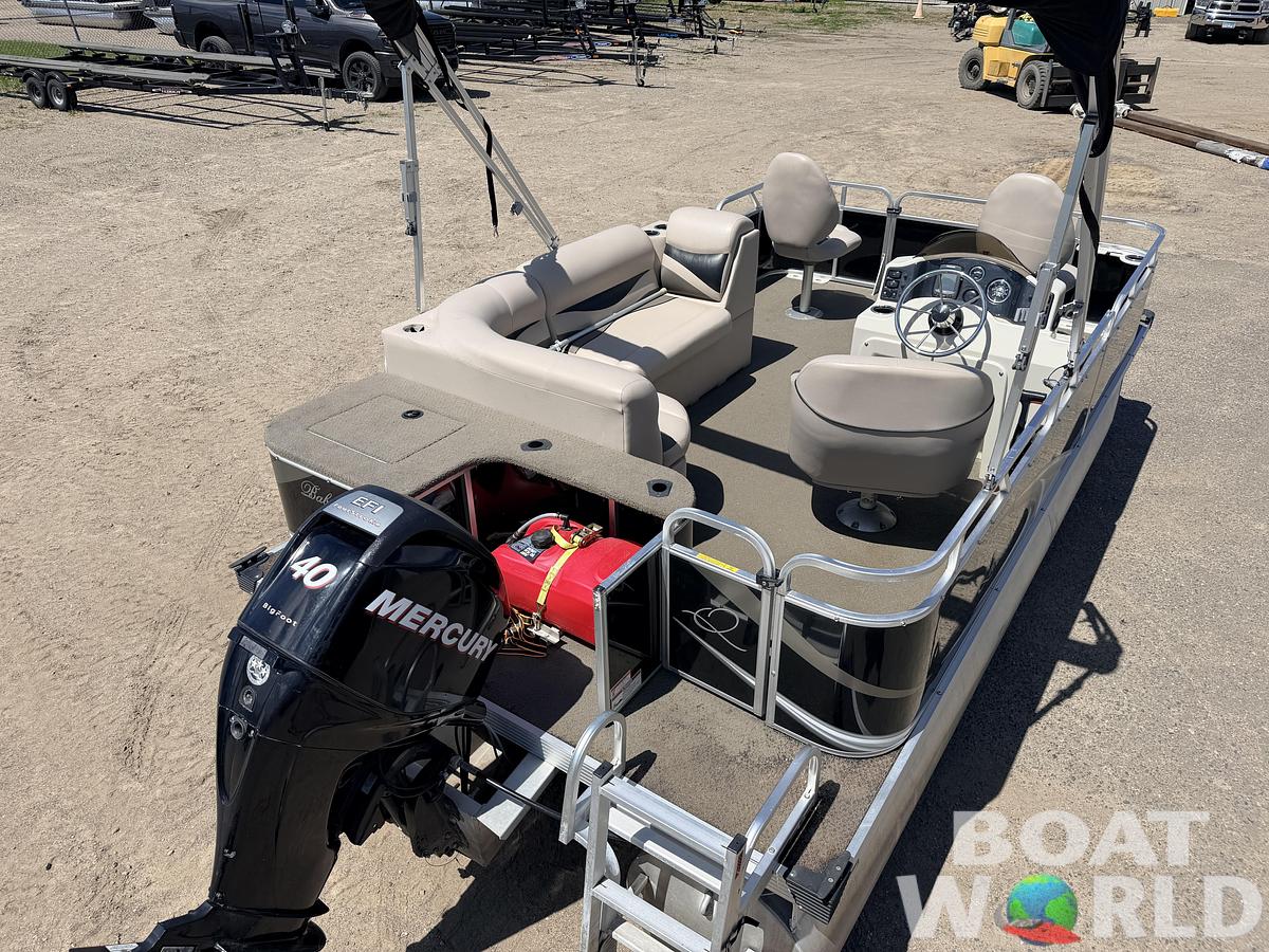 Used 2013 Qwest 7516 Adventure & 40HP Mercury 4Stroke - $16,995