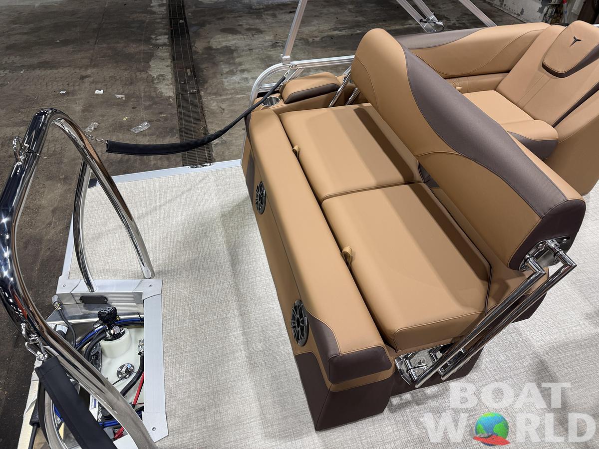 2026 Tahoe Pontoons LTZ 1985 Cruise Rear Bench (CRB) 