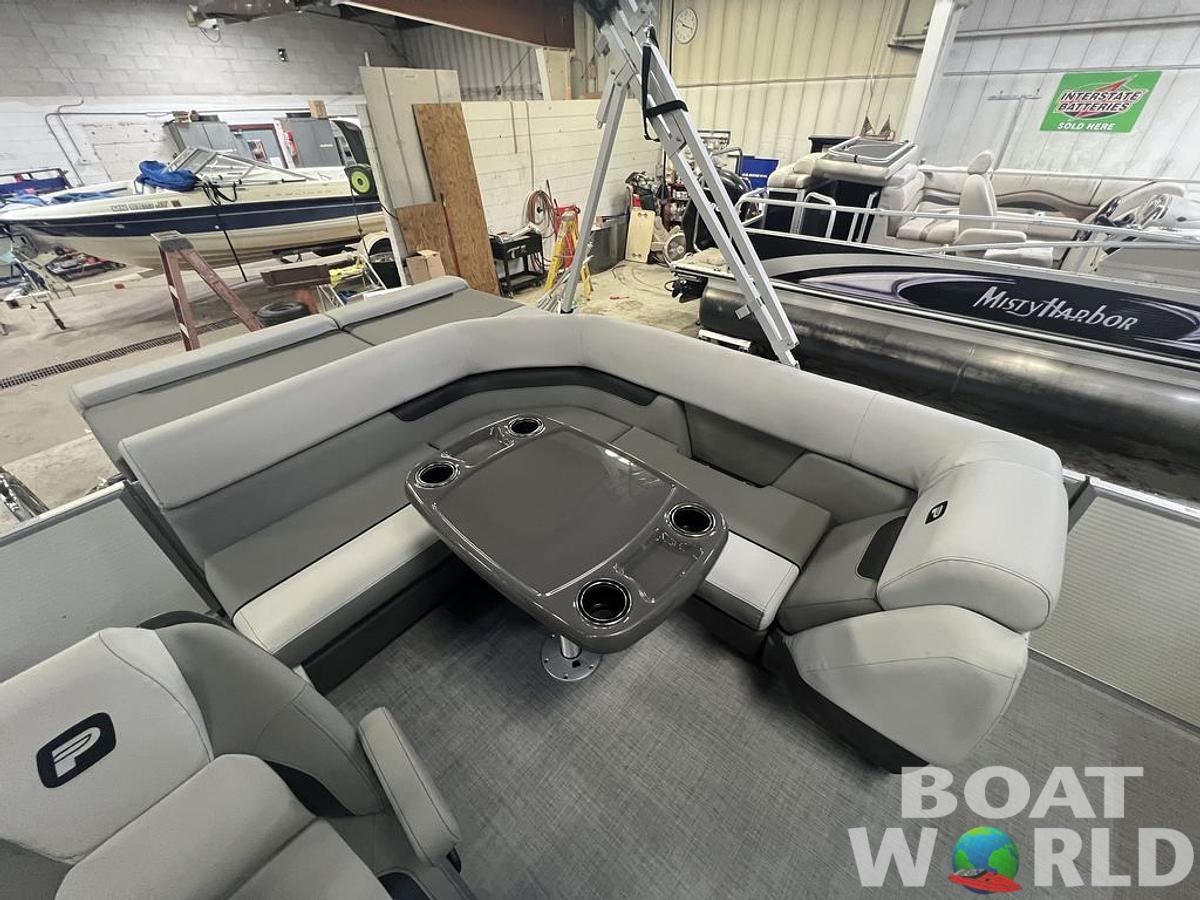 2025 Princecraft 21 Sportfisher 2-S Pontoon & Mercury 4-Stroke EFI