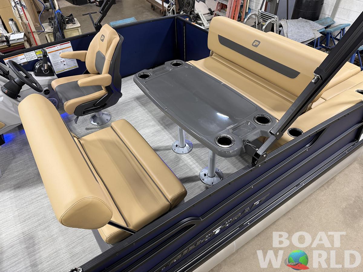 2027 Princecraft Vectra 21 RL Swingback Dinette $35495
