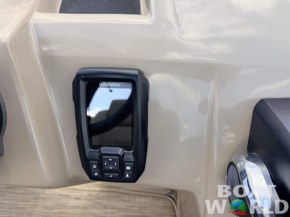 Used 2023 Bennington S20 F & 70HP Suzuki 4Stroke -$27,995