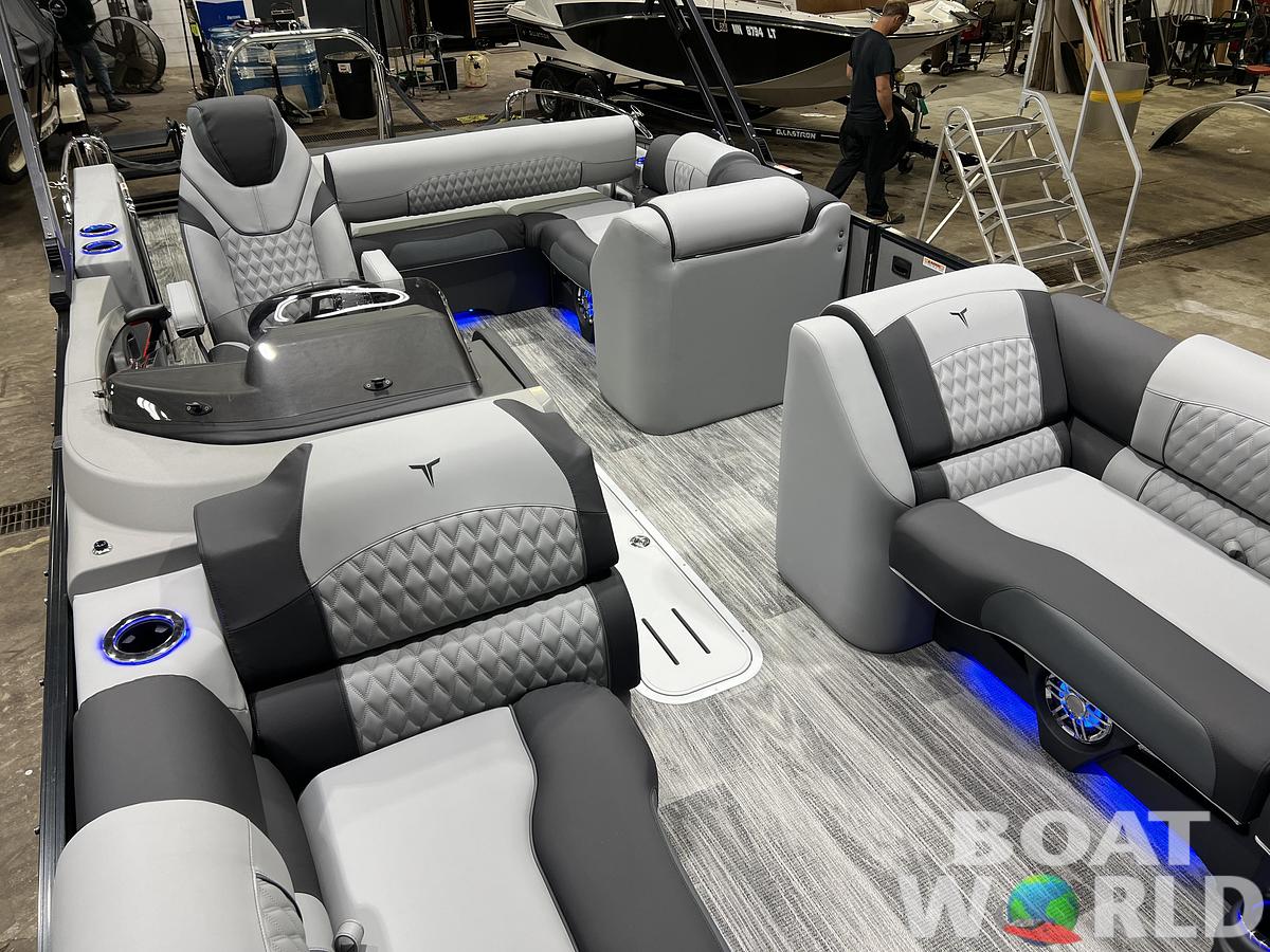 2026 Tahoe Pontoons Cascade 2385 Swingback (VRB) Tritoon