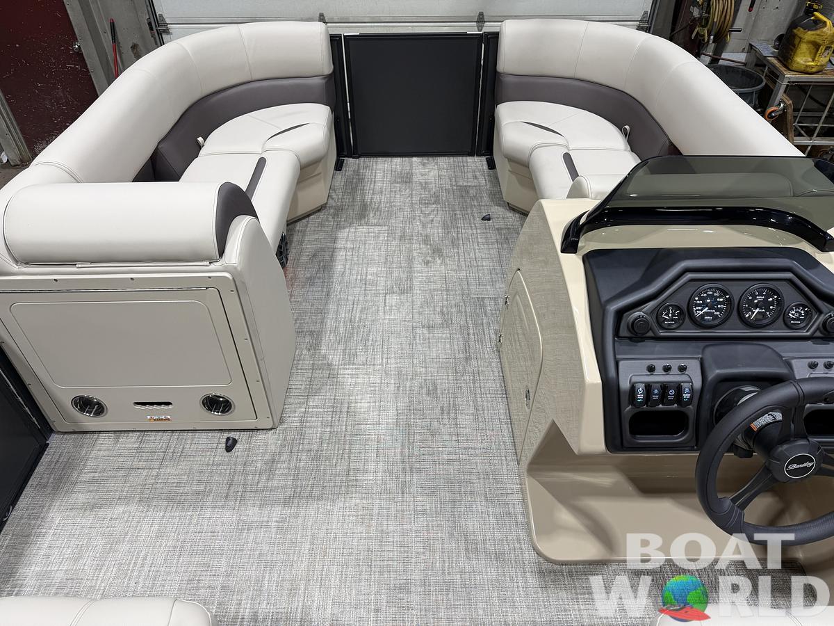 2027 Bentley Legacy 220 Navigator Quad Lounge Pontoon $42995