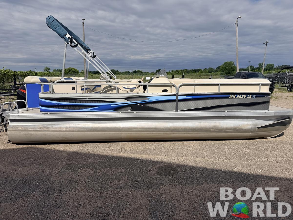 Used 2000 Bennington 2275 LX & 50HP Mercury 4Stroke -$12,995
