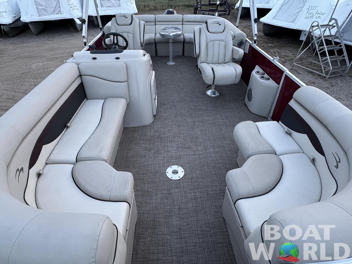 Used 2019 Bennington 21 SX Pontoon