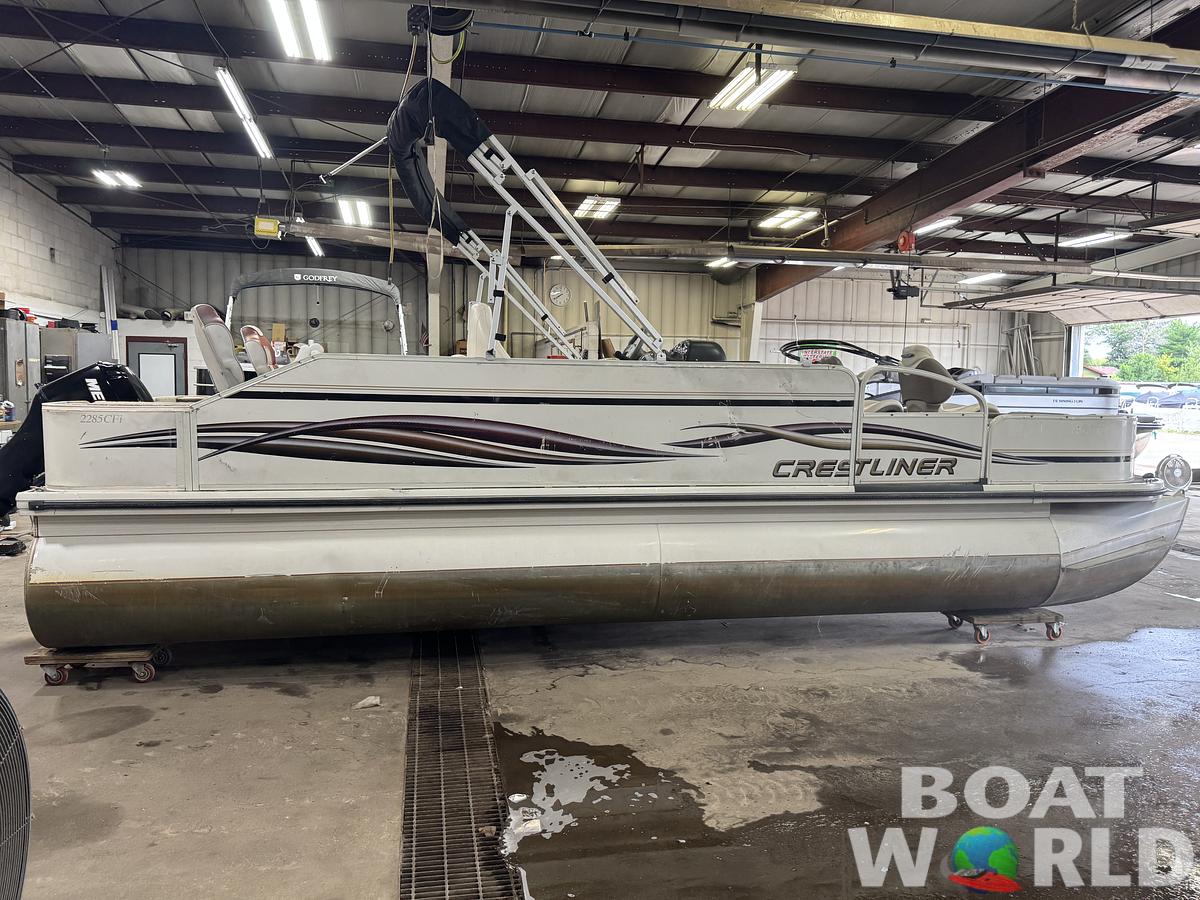 Used 2006 Crestliner 2285 CFI Pontoon