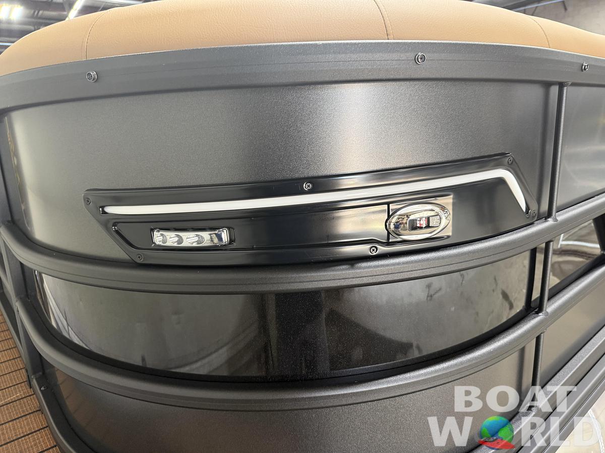 2026 Bentley Elite 223 Quad Swingback QSB Tritoon $64995