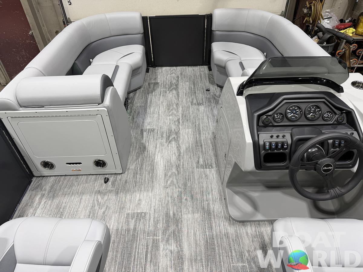 2027 Bentley Legacy 220 Navigator Quad Lounge Pontoon $42995