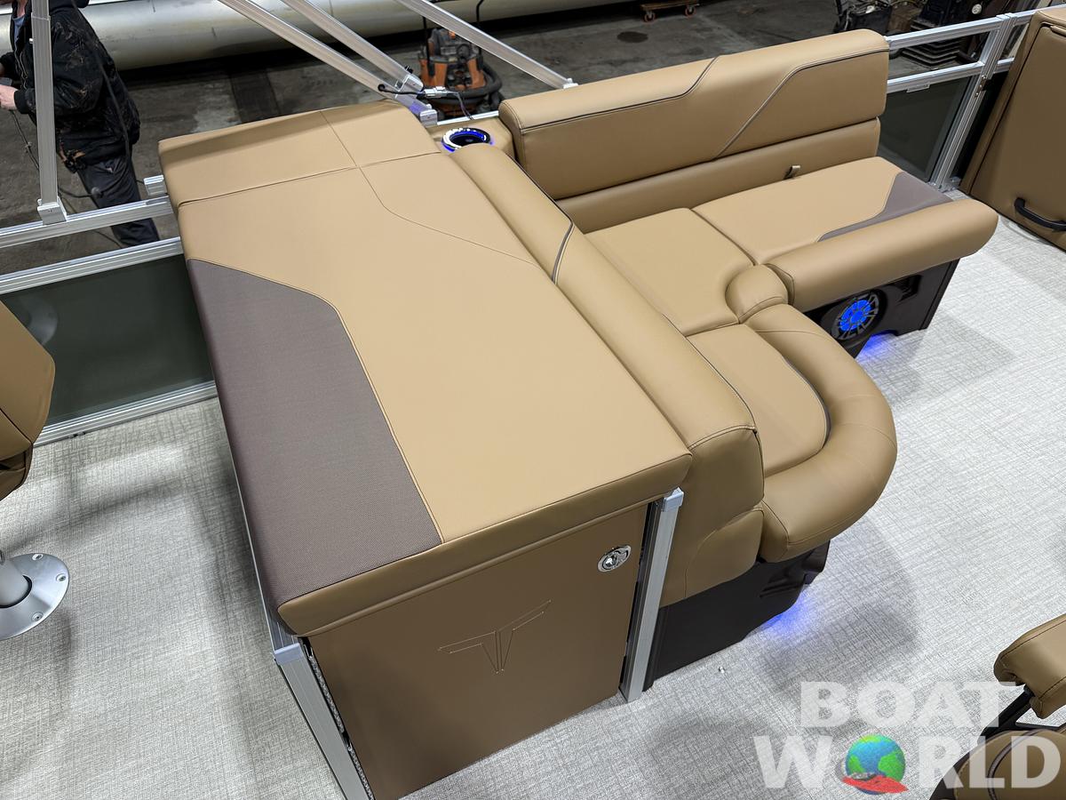 2026 Tahoe Pontoons Sport 2385 Rear Fish Tritoon 