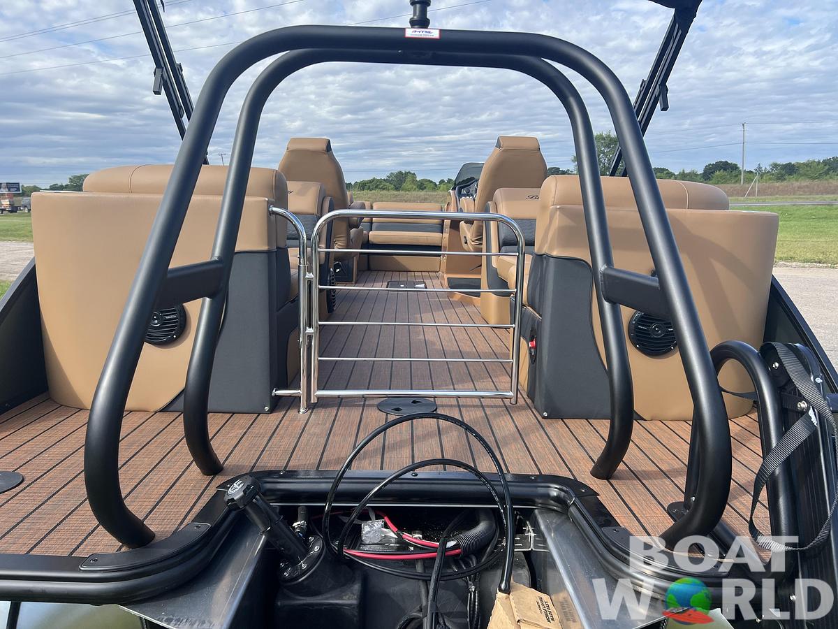 2026 Bentley Pontoons Elite 223 Admiral Quad Lounge Tritoon
