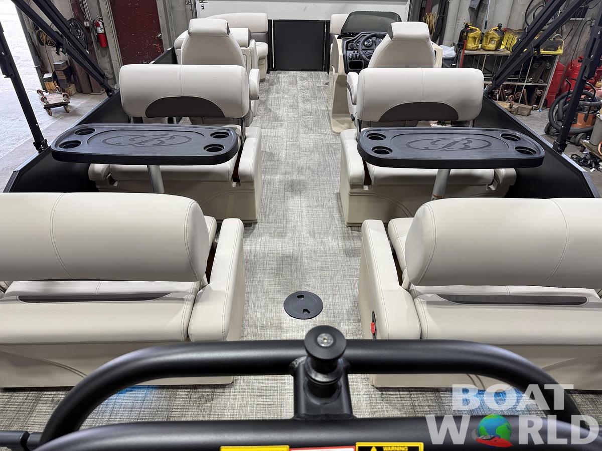 2027 Bentley Legacy 220 QSB Swingback $45995