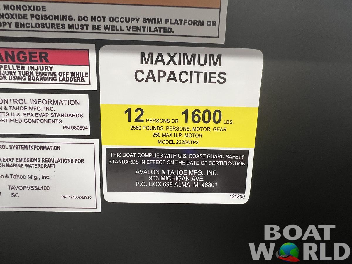 2026 Tahoe Pontoons LTZ 2385 Elite Cruise Tritoon 