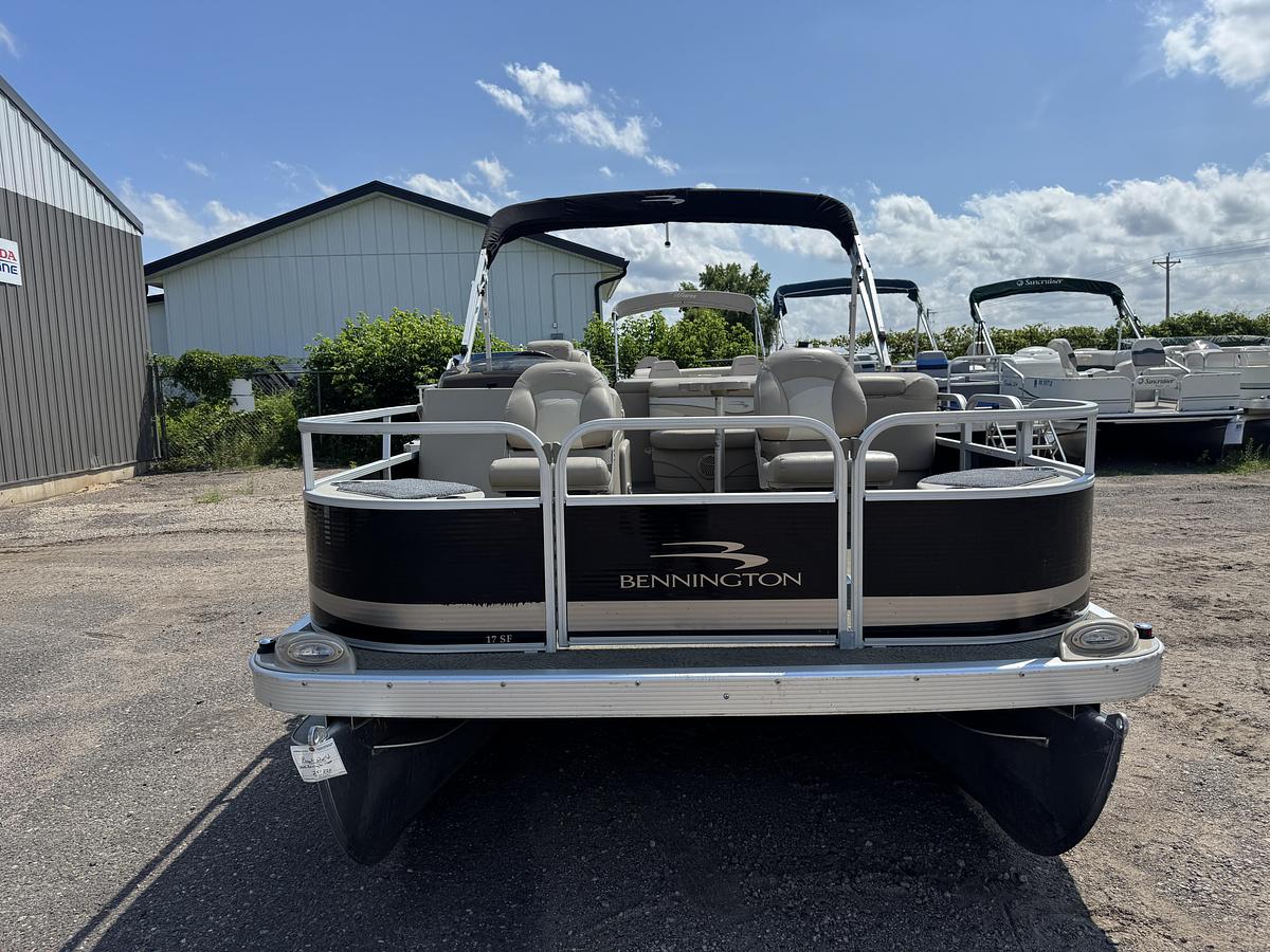 Used 2013 Bennington 17SF