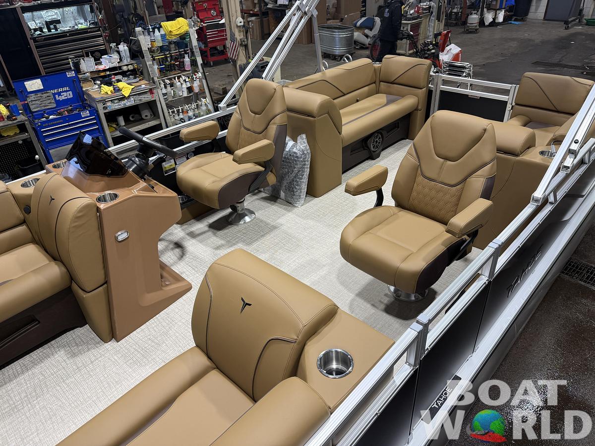2027 Tahoe Sport 2180 Quad Lounge & 4-Stroke $30995