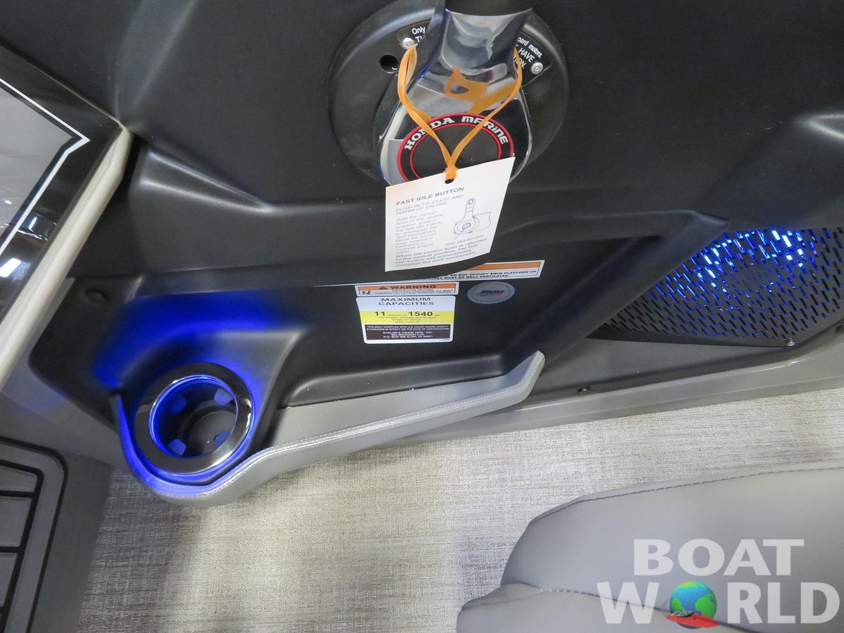 2024 Tahoe Pontoons Cascade 2385 Swingback (VRB) & Honda 4-Stroke EFI