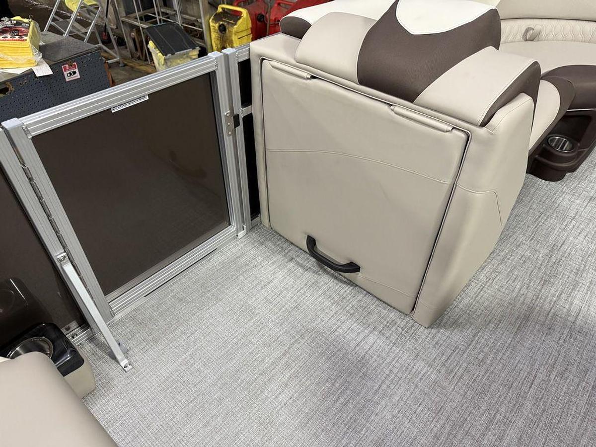 2025 Tahoe Pontoons LTZ 2385 Quad Lounge & Honda 4-Stroke EFI