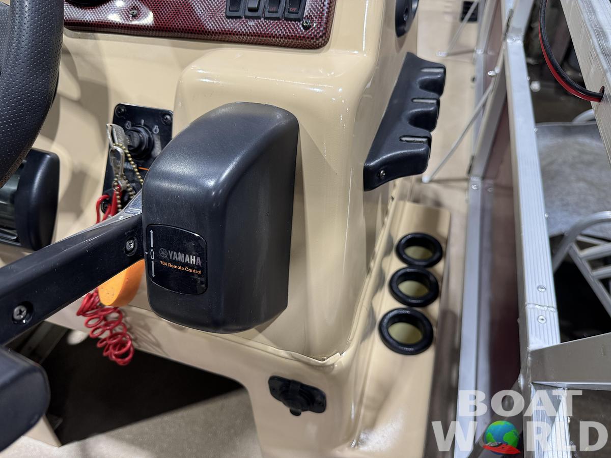 Used 2012 G3 SunCatcher LV 188 Fish Pontoon