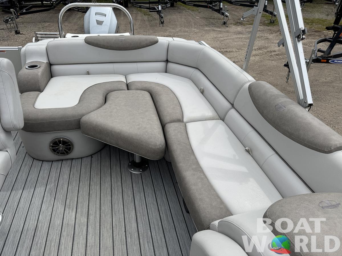 Used 2019 Tahoe Cascade 2385 RJ Pontoon