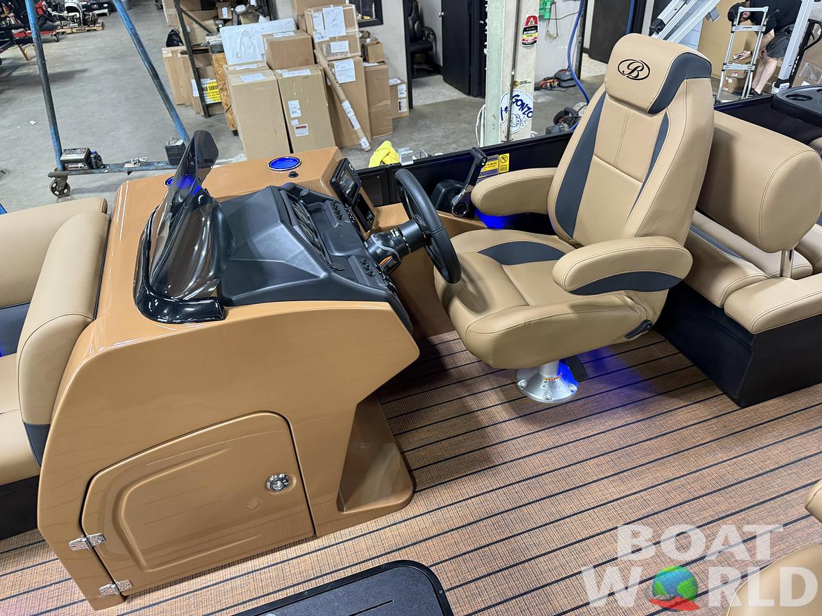 2027 Bentley Legacy 223 QSB Swingback Tritoon $54995