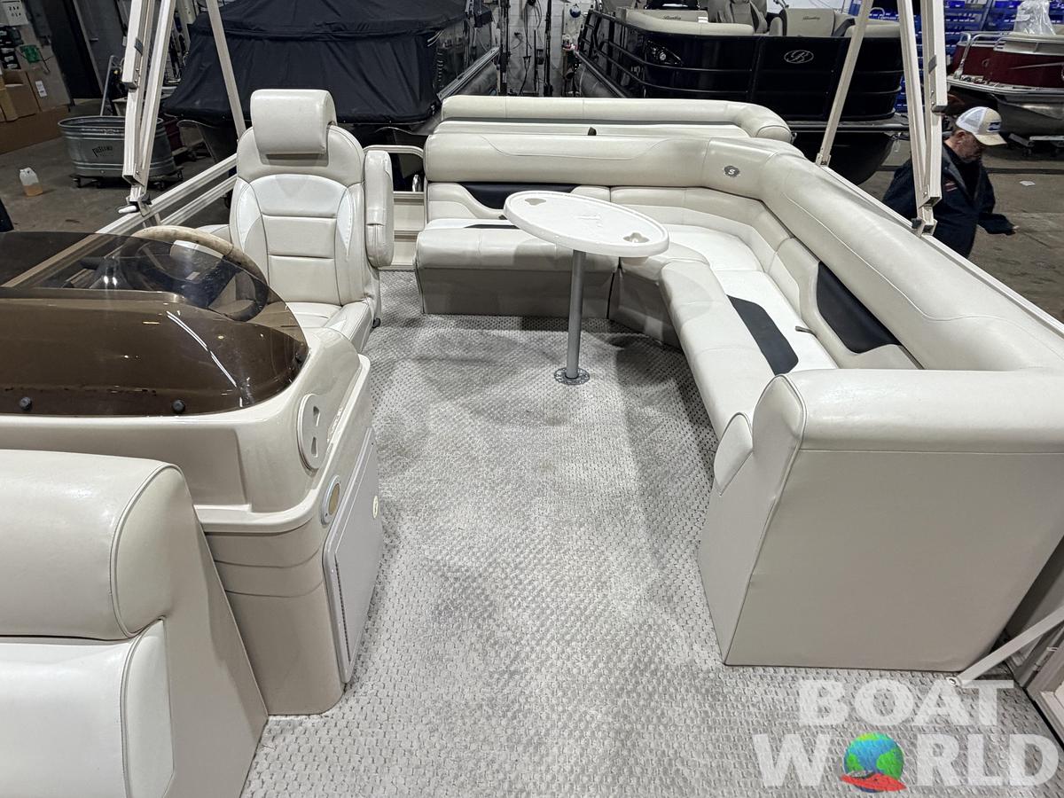 Used 2006 SmokerCraft 8522 Cruise Pontoon & 60HP Yamaha 4-Stroke - $14,995