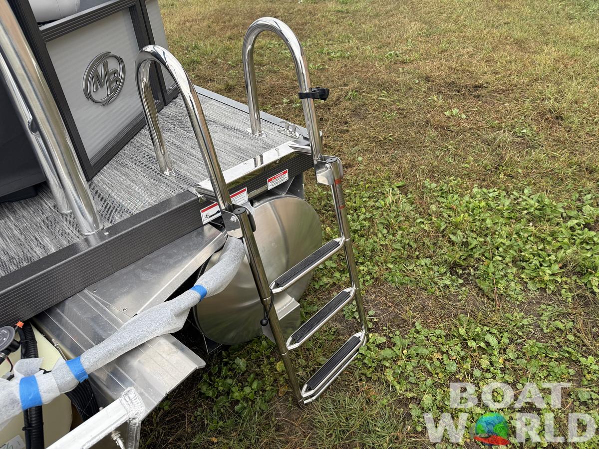 2025 Montego Bay 8522 Fish & Cruise Tritoon & Honda 150HP 4-Stroke EFI