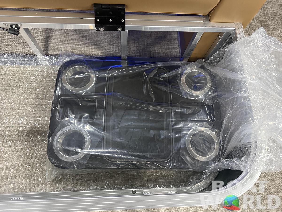 2026 Tahoe Pontoons Sport 2385 Swingback (VRB) Tritoon & Honda 4-Stroke EFI