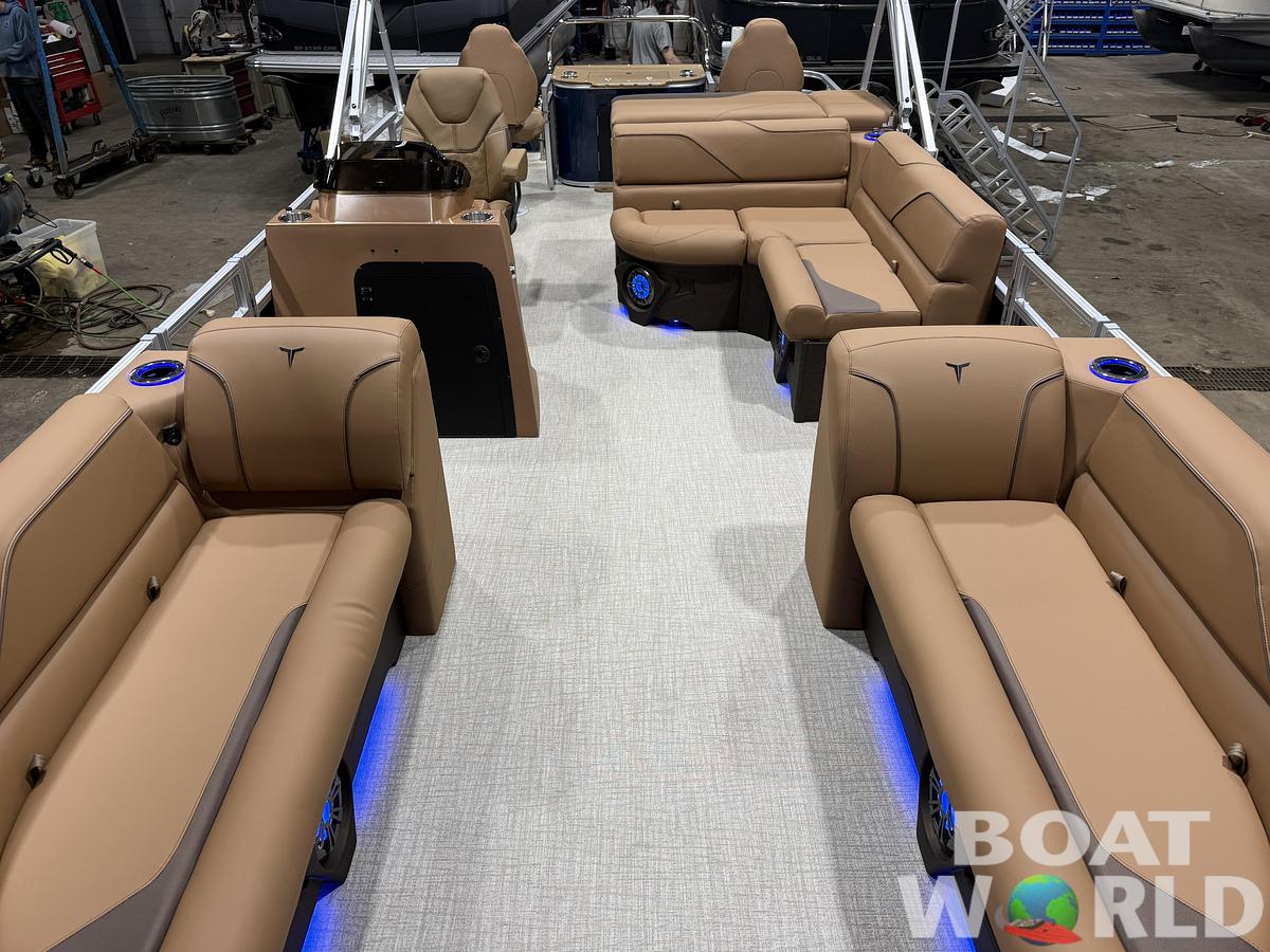 2026 Tahoe Sport 2385 Rear Fish Tritoon $46995