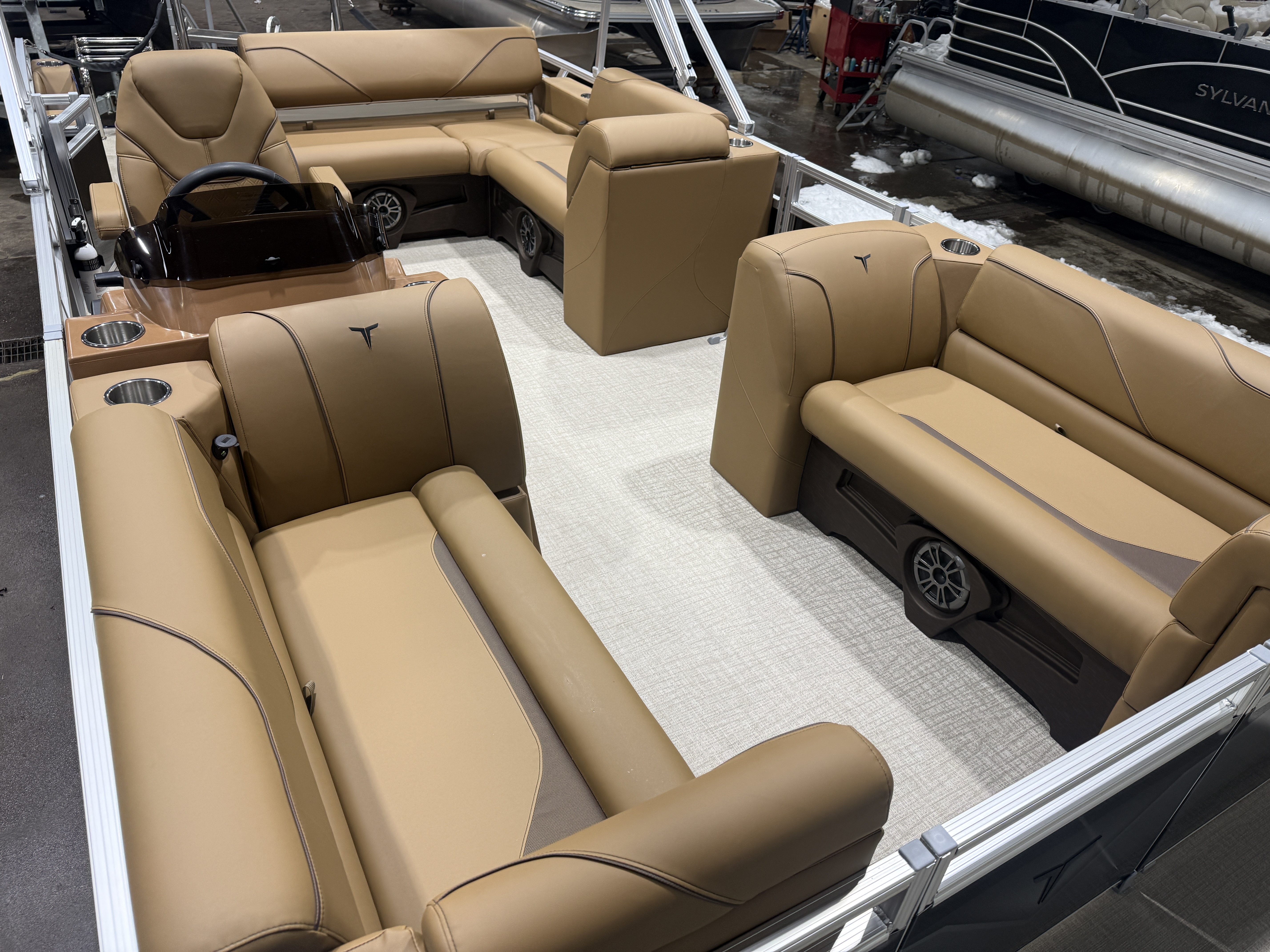 2026 Tahoe Pontoons Sport 2180 Swingback (VRB) 