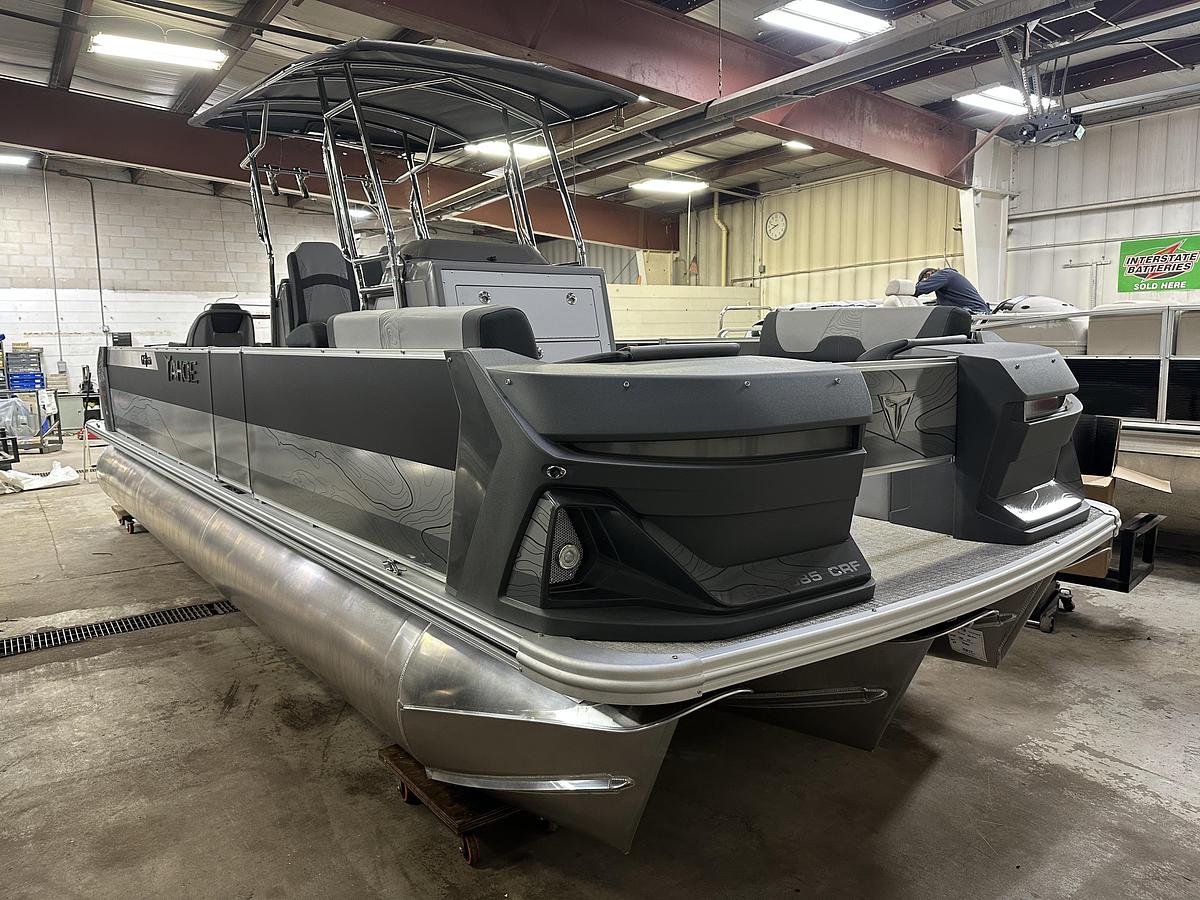 2025 Tahoe Pontoons GEOfish CRF 2585 Tritoon & 225HP Outboard