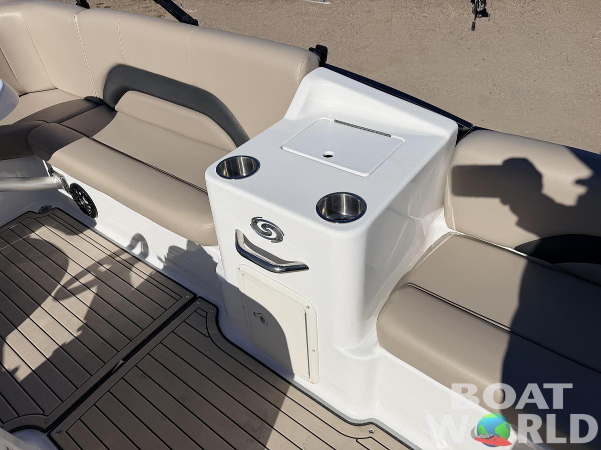 Used 2021 Hurricane Fun Deck 198 with 140HP Suzuki & Tandem Axle Trailer -$31,995