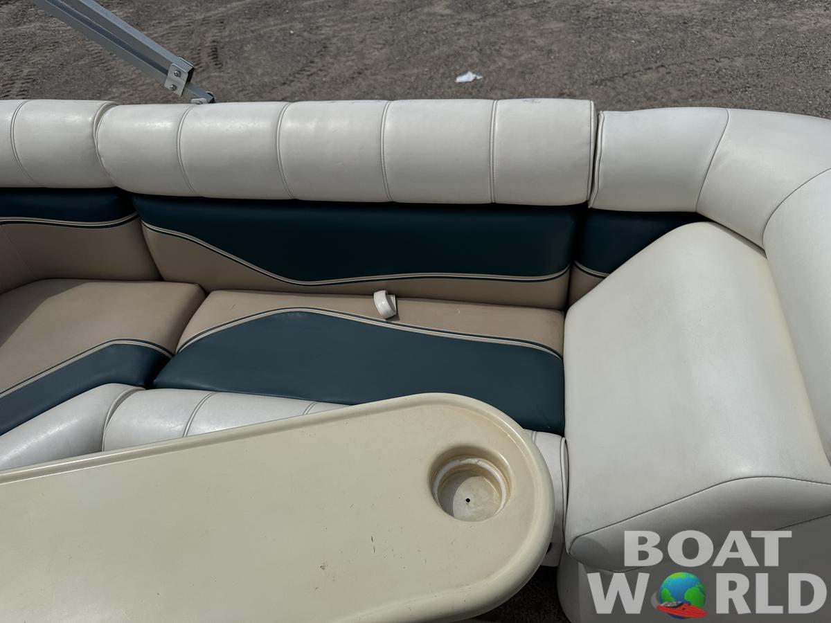 Used 2004 Sweetwater 2222 DF Pontoon WITH SEA LEGS