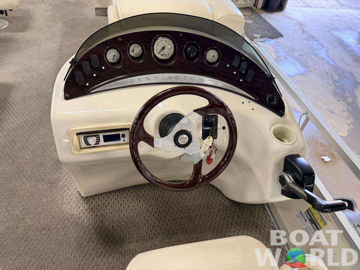 Used 2005 Bennington 2275 RL & 75HP Yamaha 4Stroke - $15,995