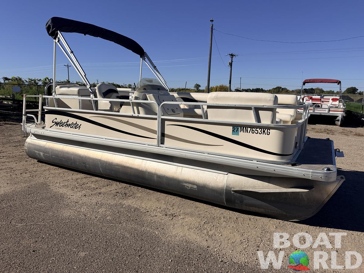 Used 2007 Sweetwater 1980 RE & 60HP Yamaha 4Stroke -$12,995