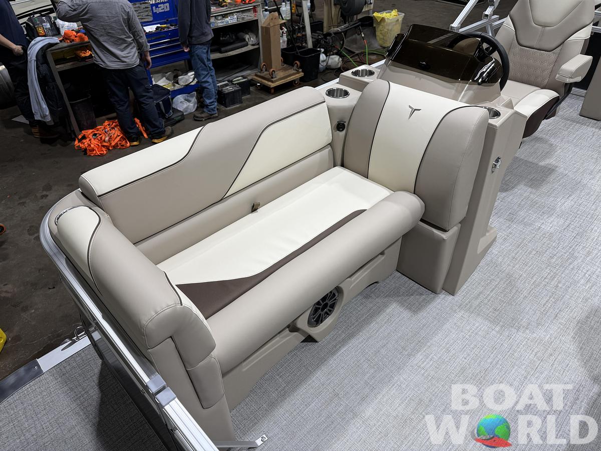 2026 Tahoe Pontoons Sport 2180 Swingback (VRB) 